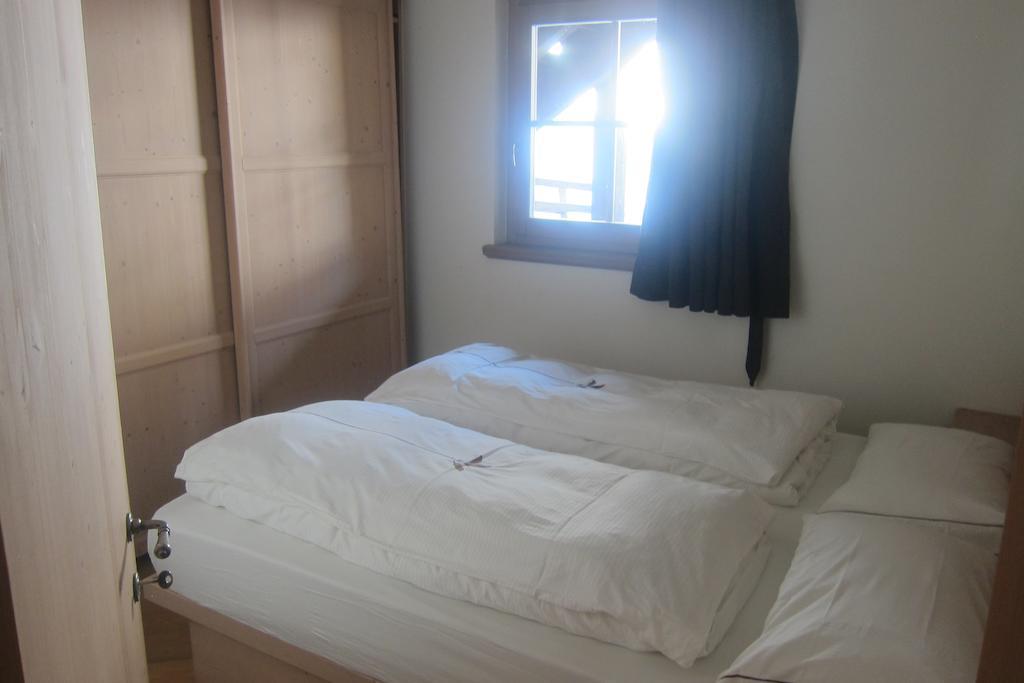 Chalet Rin Da Pemont Livigno Habitación foto